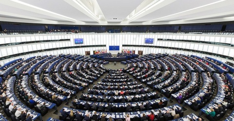 Europarlament zmniejsza się po brexicie, ale nie wszyscy tracą eurodeputowanych