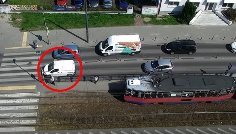 Tak się zachowywali kierowcy przy Jagiellońskiej i na rondzie Fordońskim [film z drona]